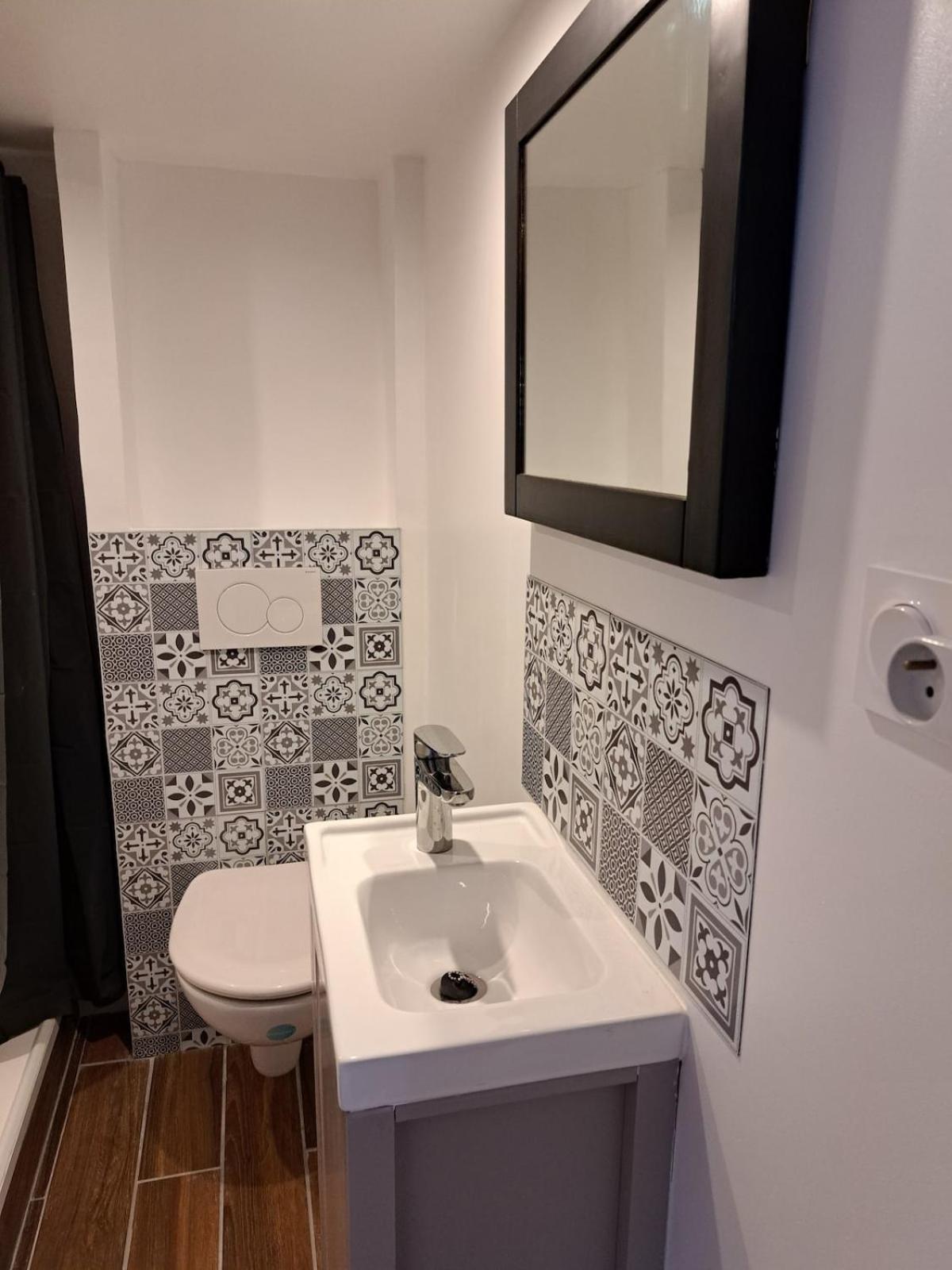 Studio Cosy Entierement Renove A Deux Pas De Lyon Fontaines-sur-Saone Экстерьер фото